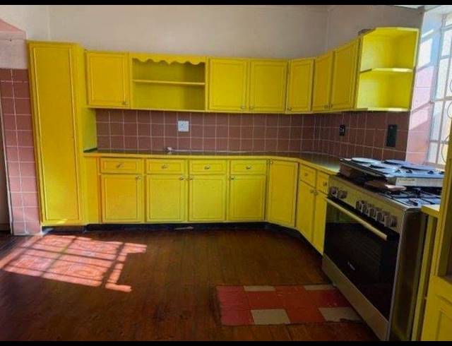 7 BEDROOM HOUSE FOR SALE IN JUDITHS PAARL